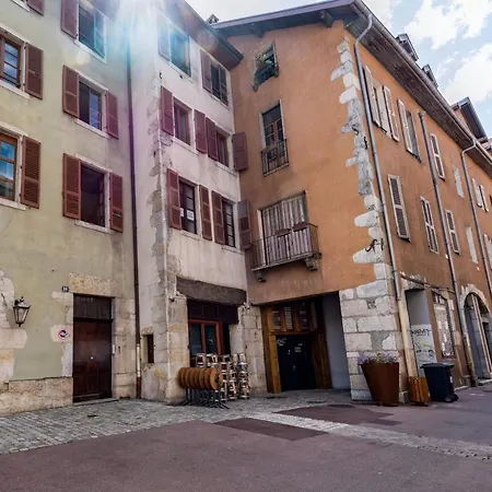 Le Studio Du Lac - Studio Au Calme Au Pieds Du Lac D'annecy Appartement *